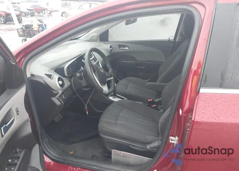 2018 Chevrolet Sonic Lt Auto from USA, damaged, VIN 1G1JD5SH2J4104288